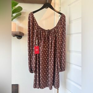 Aritzia Sunday best Delilah dress